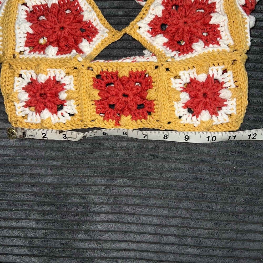 Crochet Venus Halter Top with Red and Yellow Floral Design - Picture 6 of 7